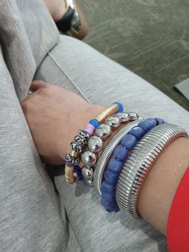 Customer photo review of Raven Vinyl Bracelet 6mm