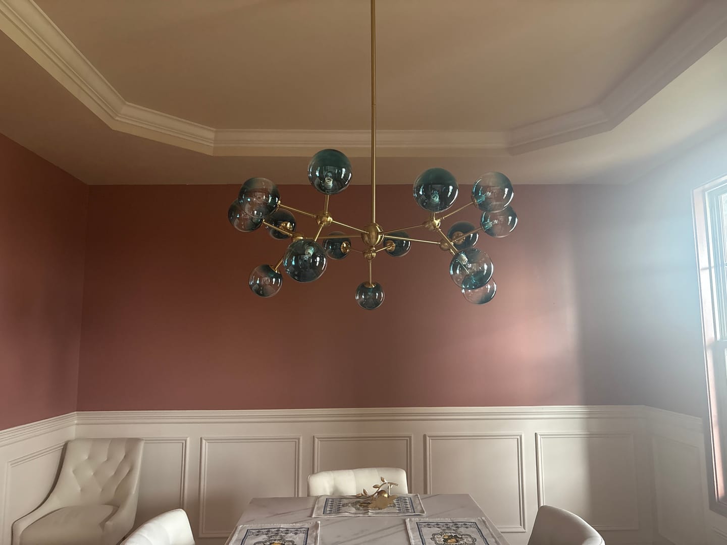 Customer photo review of 15-Light Blue Glass Globe Bubble Sputnik Branch Chandelier