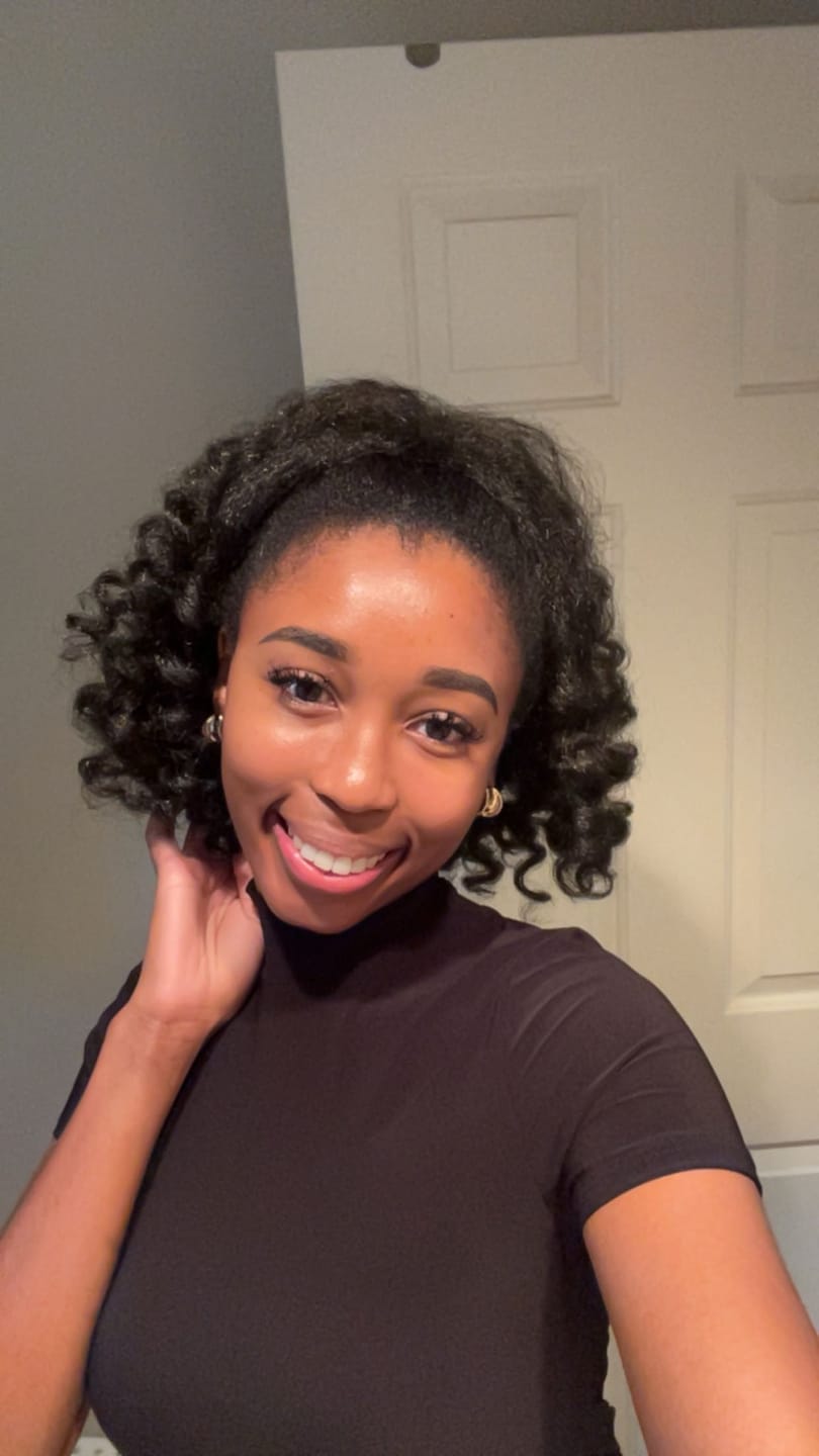 Customer photo review of Freetress Equal Drawstring Ponytail NATURAL GIRL (MED ROD)