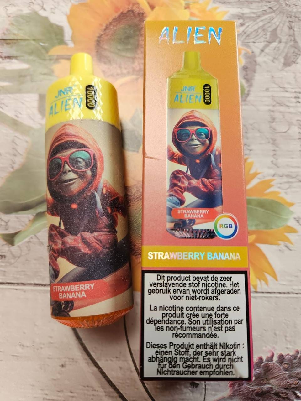 Customer photo review of JNR - Alien - 10K - Jednorazówki - E papieros - 2% - 10000 Buchów
