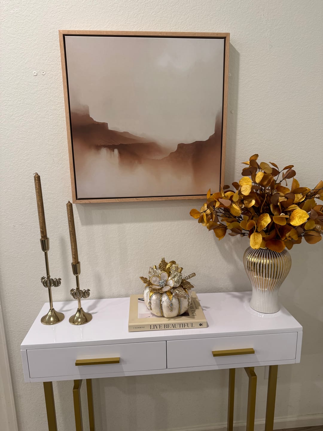 Customer photo review of Minimalist Desert Mountains