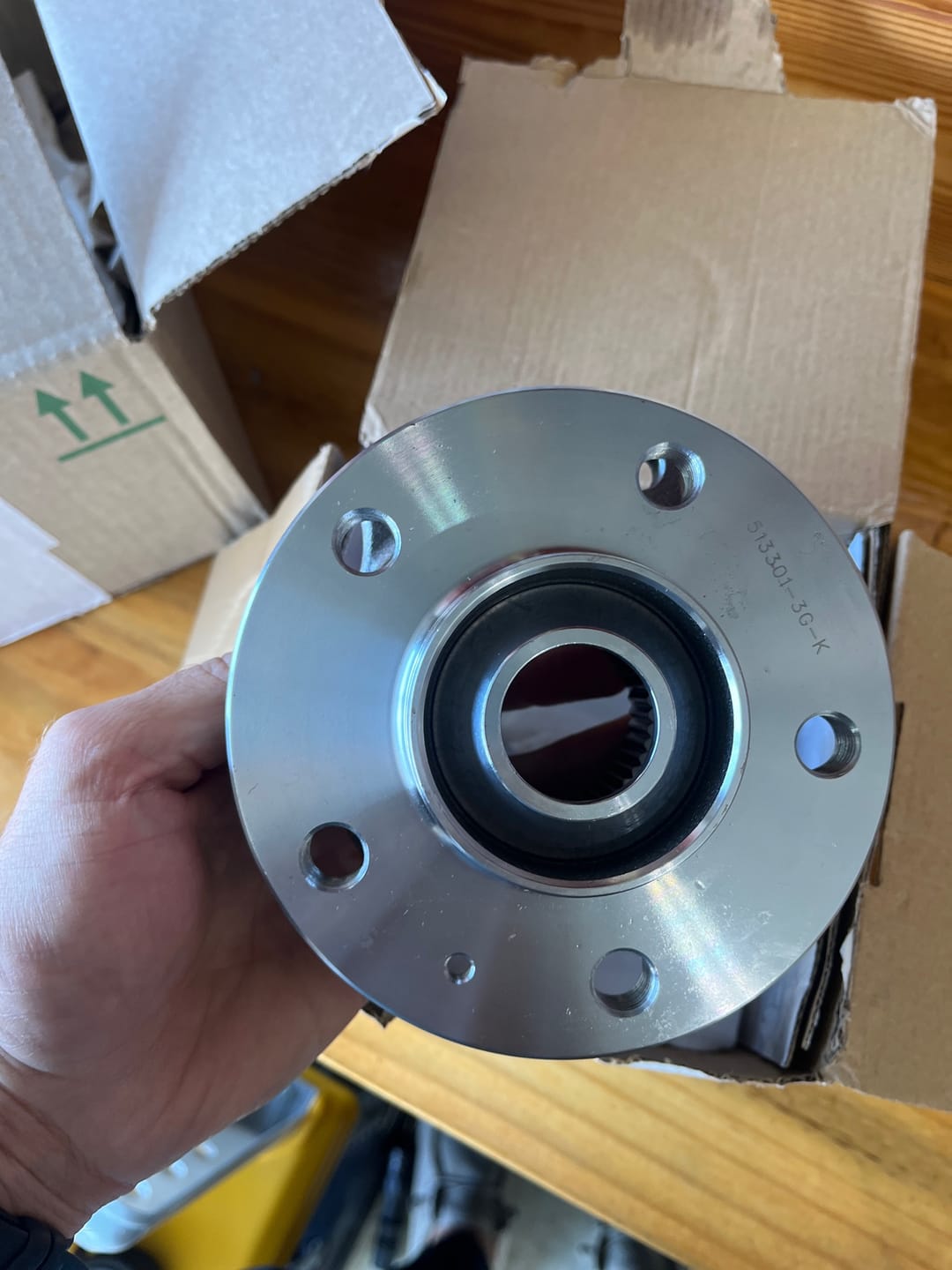 Customer photo review of 2Pcs Wheel Hub Bearing Assembly for Audi 09-15 A4 A5 A6, Q5, S4 S5 S6 S7 S8, RS5 RS7