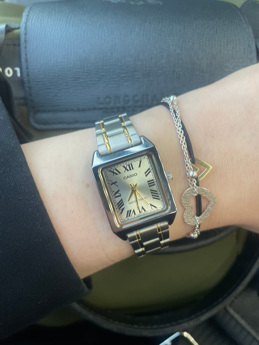 Customer photo review of Reloj Casio Tank Análogo LTP-V007SG-9BUDF Acero Champaña