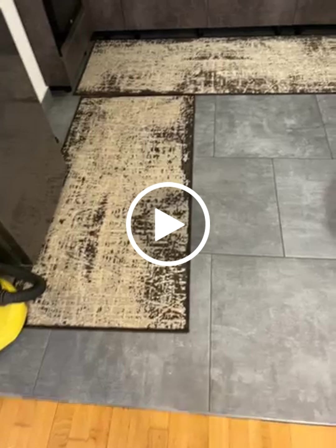 Customer video review of Traversa antiderapanta Flex 726 crem/maro, latime 75 cm (surfilata)