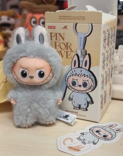 Customer photo review of THE MONSTERS LABUBU Pin for Love Series-Vinyl Plush Pendant Blind Box