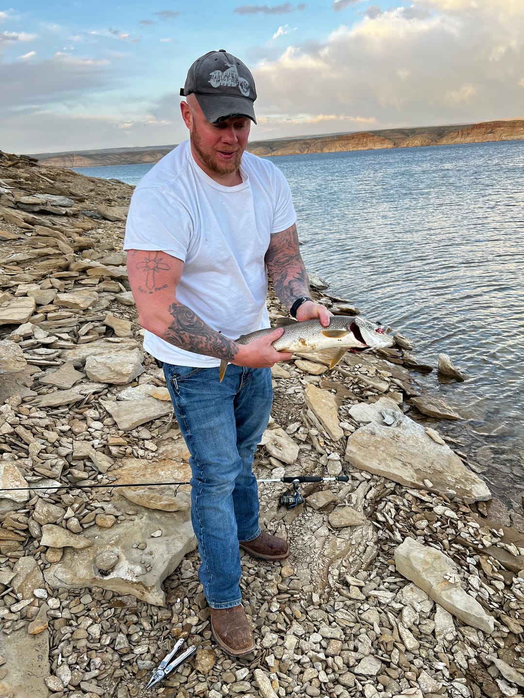 Customer photo review of 8 Strand Braided Fishing Line Series - Super Sleek & Smooth Braided Fishing Line - High Performance Fishing Line For Saltwater & Freshwater