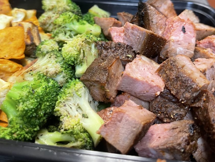 Customer photo review of CHEF SPECIAL - 40% Off 6 MEAL Plan (USE CODE UIB40)