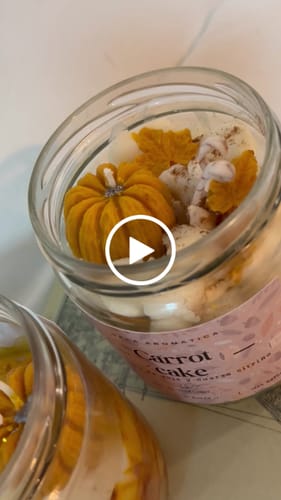 Customer video review of Fragancia CARROT CAKE