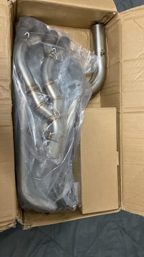 Customer photo review of Línea Completa Artesanal Honda CB650R/CBR650R (2019-2025) Acero Inoxidable