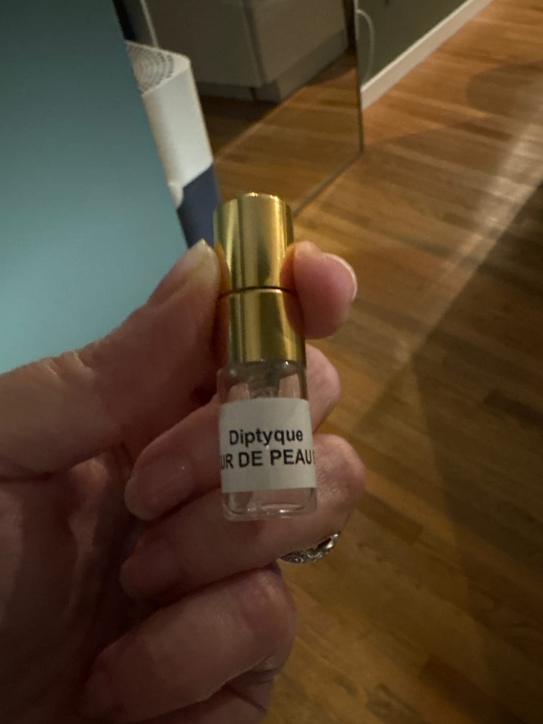 Customer photo review of Diptyque - Fluer de Peau EDP