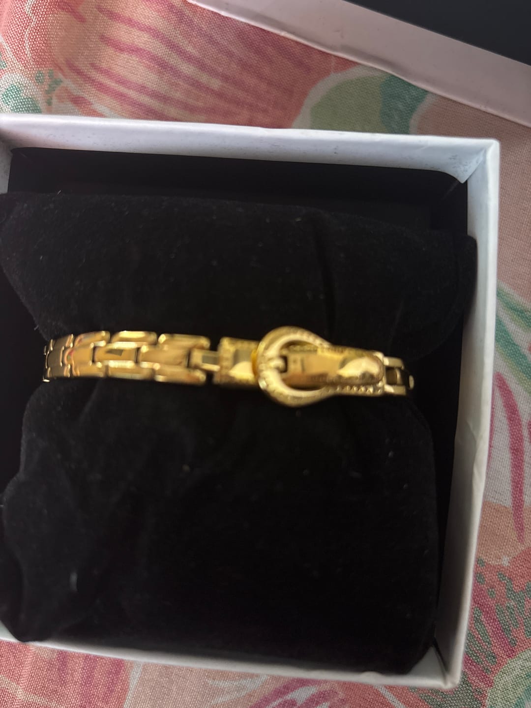 Customer photo review of Rectangular Rhythm Link Bracelet