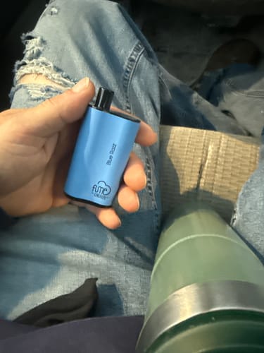 Customer photo review of Fume Infinity Plus 4500 Puffs