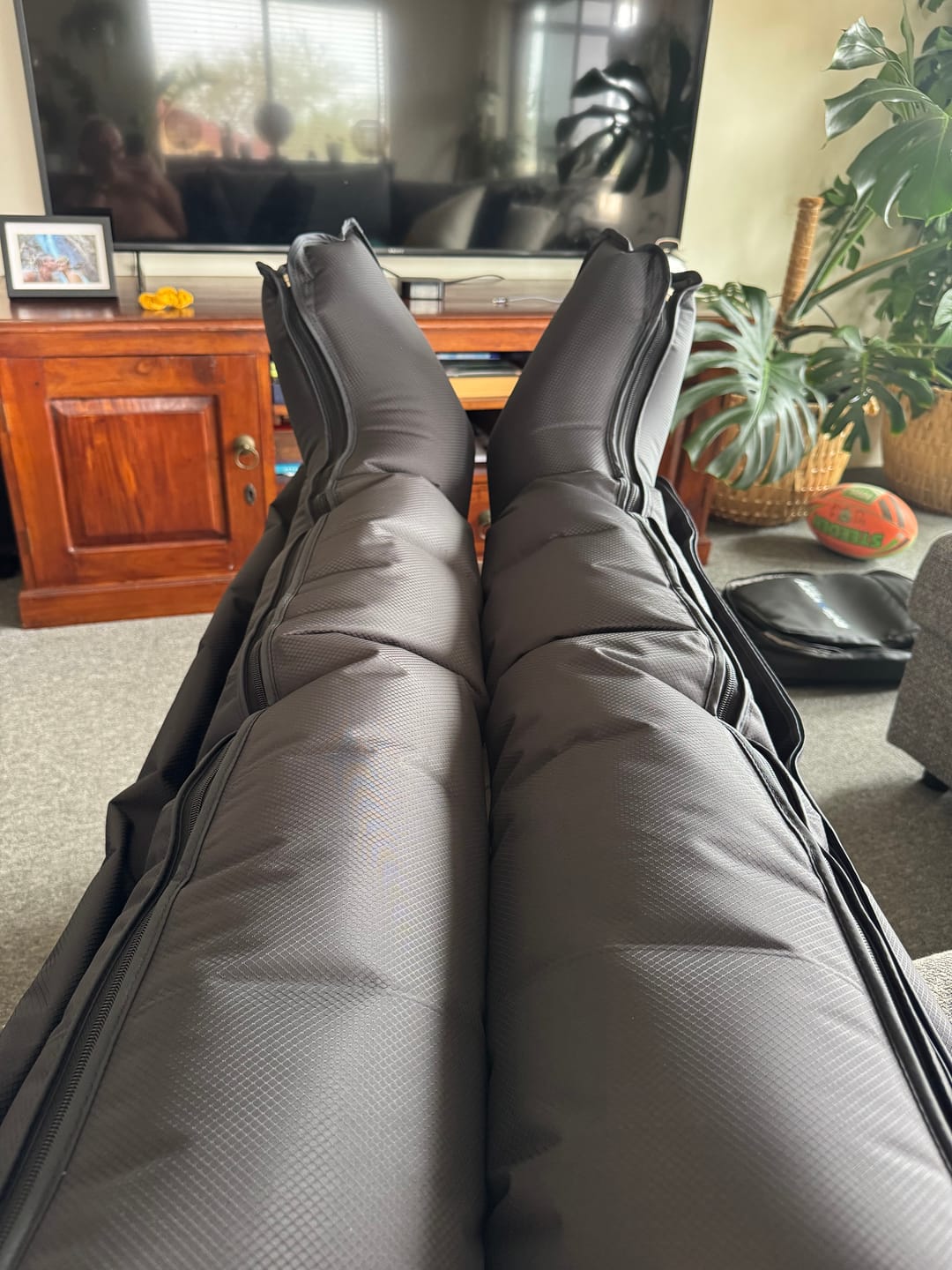 Customer photo review of RECHARGEABLE 6 Chamber Compression Boots 3.0