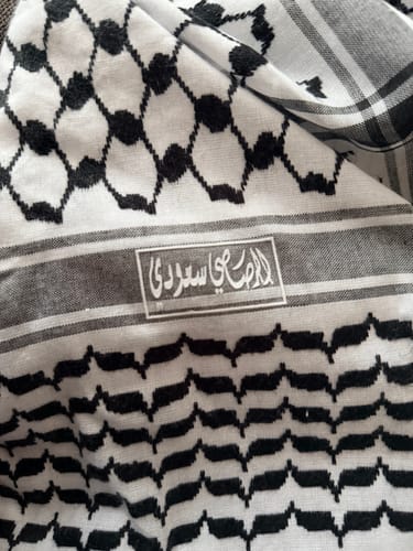 Customer photo review of The Original handmade Palestinian Keffiyeh
