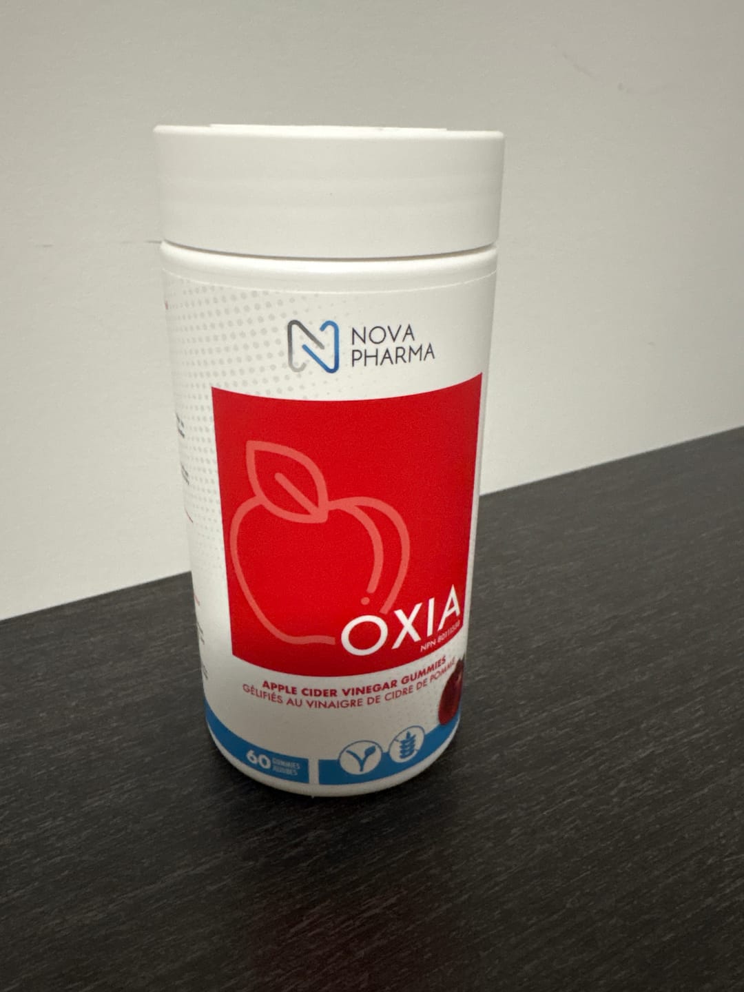 Customer photo review of Nova Pharma - Oxia - Jujubes au Vinaigre de Cidre de Pomme - 60 Gummies