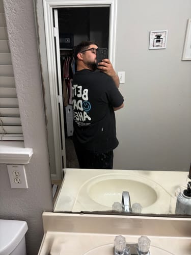 Customer photo review of BETTER DAYS (LIMITED EDITION) VINTAGE BOX TEE