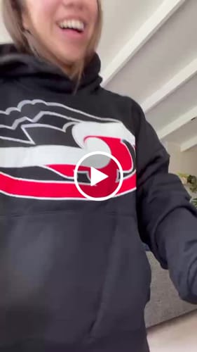 Customer video review of ''AROHANUI Hoodie*PRE ORDER*
