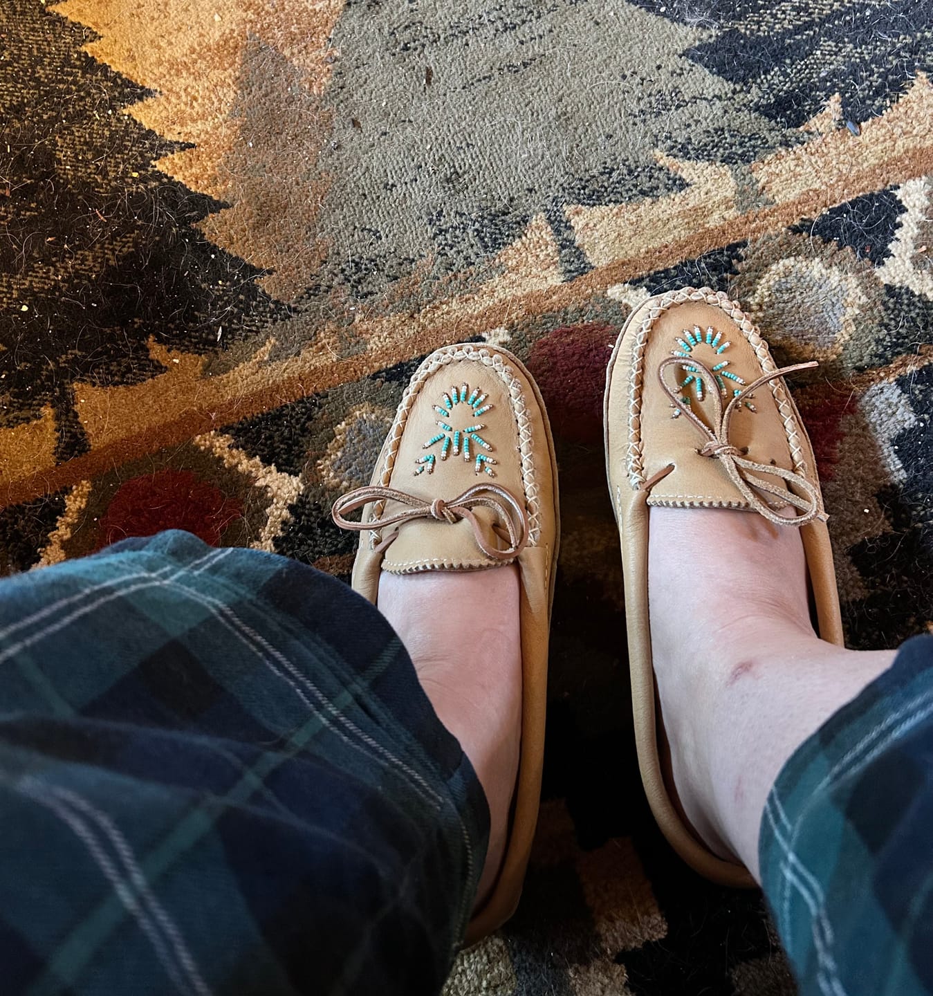 Customer photo review of Women's Soft Sole Moose Hide Leather Moccasins