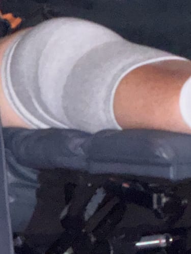 Customer photo review of Premium Bamboo Knee Sleeve (Single)