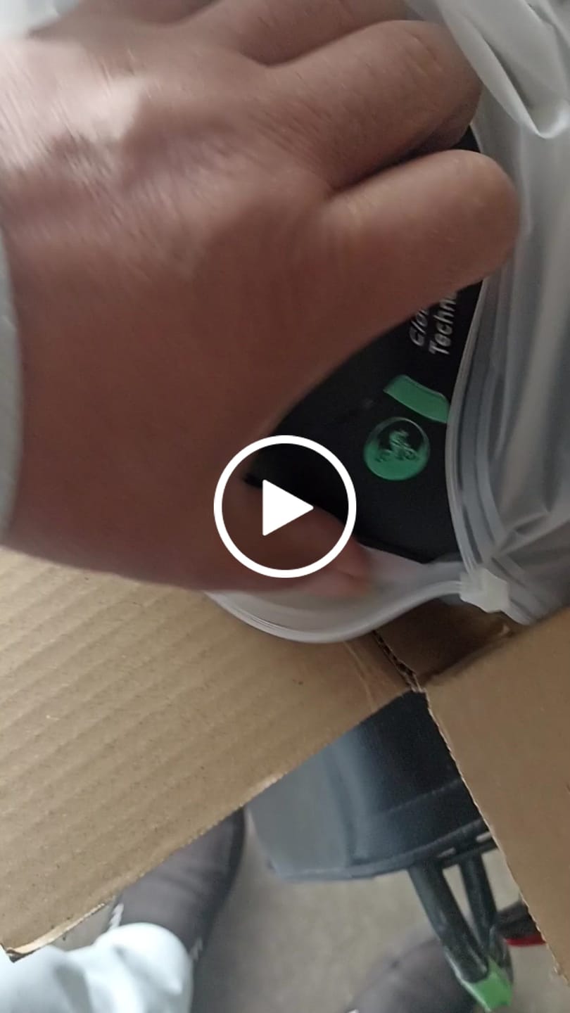 Customer video review of Fietszadel Toebehoren-Set