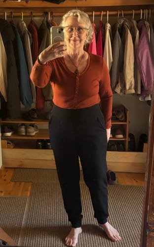 Customer photo review of Reese Ribbed Henley - Maple Leaf
