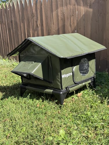 Customer photo review of RoofHaus Outdoor Heated Cat House — Night Camo