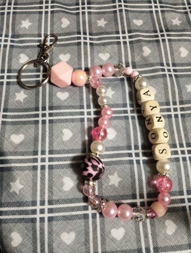 Customer photo review of Portachiavi Corto di perle fatto a mano 💝 Rosa