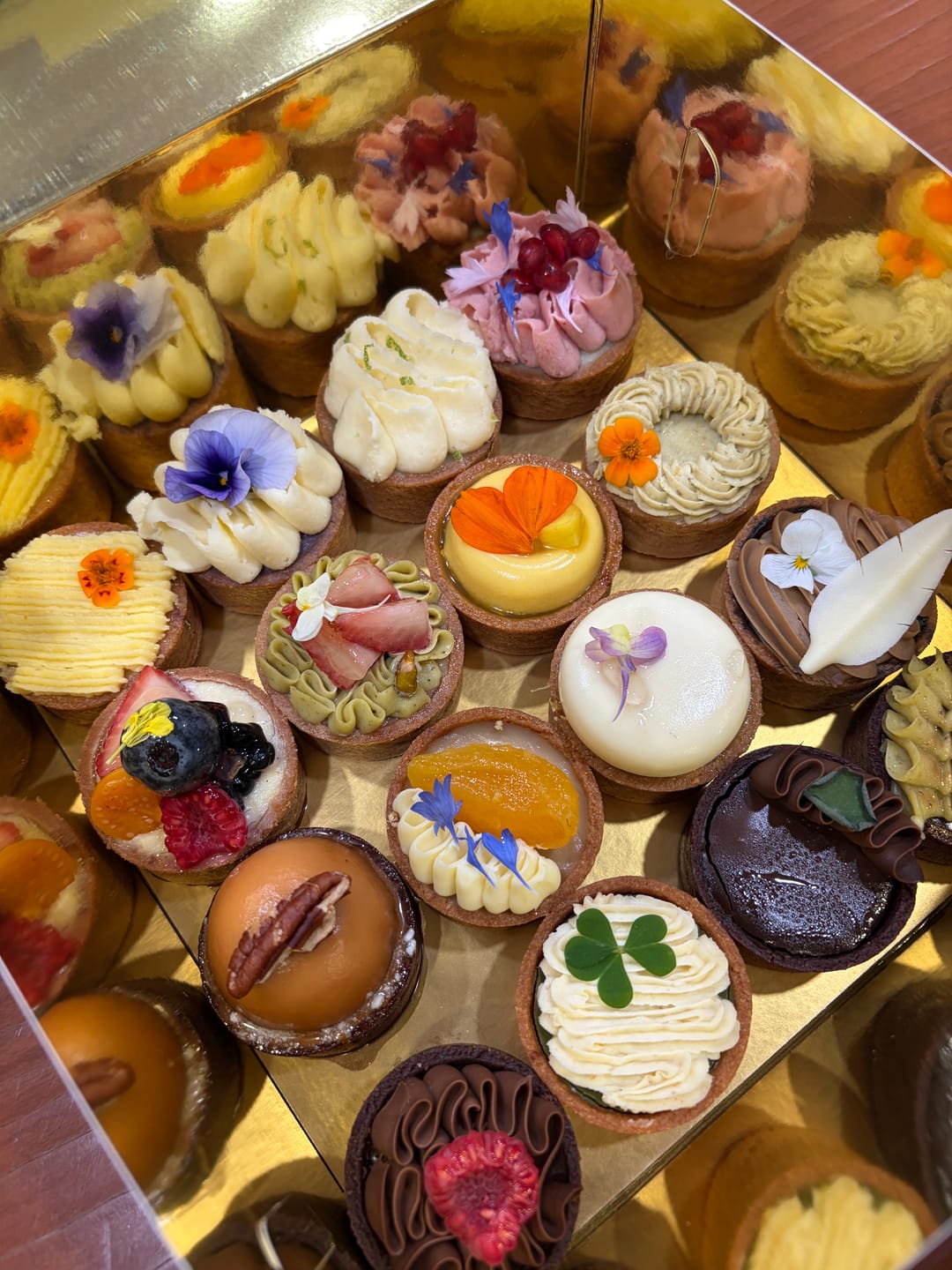 Customer photo review of The Dessert Connoisseur 16pcs