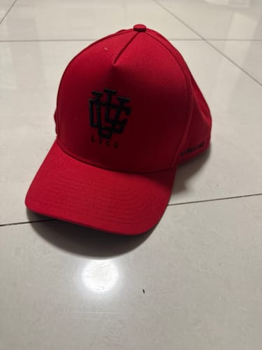 Jimmy L. review of ULTRA FIT MIDNIGHT RED A-Frame Snapback image 1 out of 1