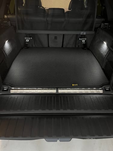 Customer photo review of Mata do bagażnika na wymiar