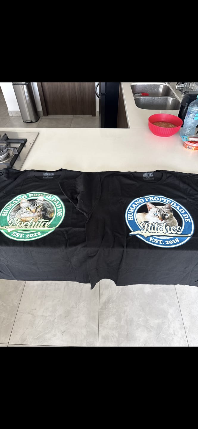 Customer photo review of Playera Personalizada Mascota