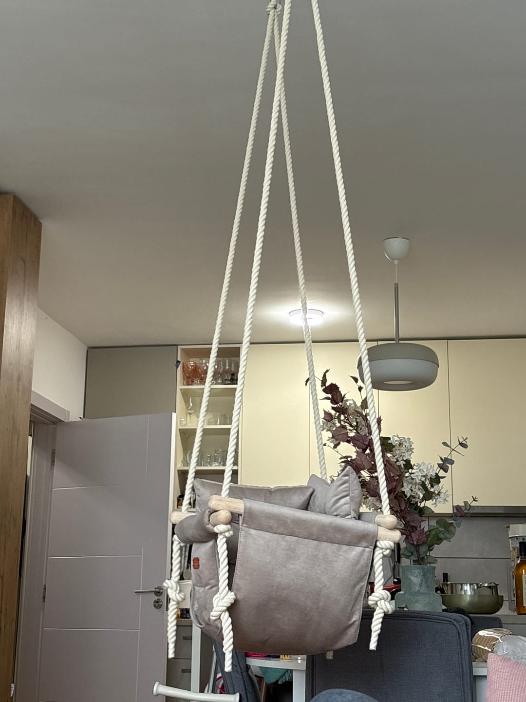 Customer photo review of Luxury Sand Beige Ljuljaška