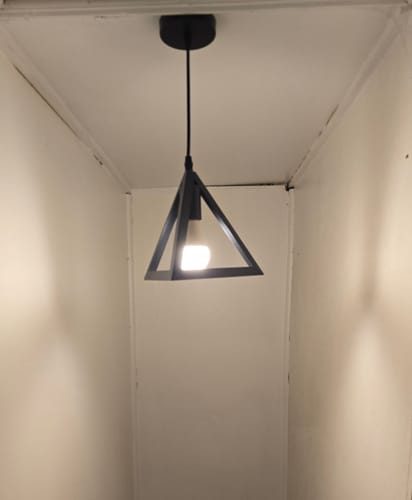 Customer photo review of Lampara Nordico Moderna Triangulo Individual