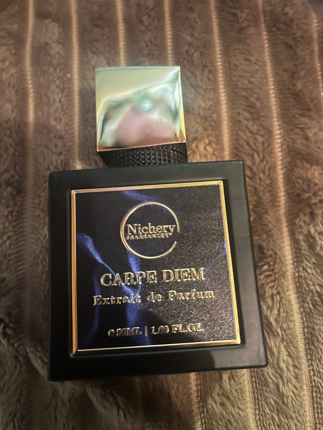 Customer photo review of Nichery Carpe Diem Extrait de Parfum - Férfi 50ml