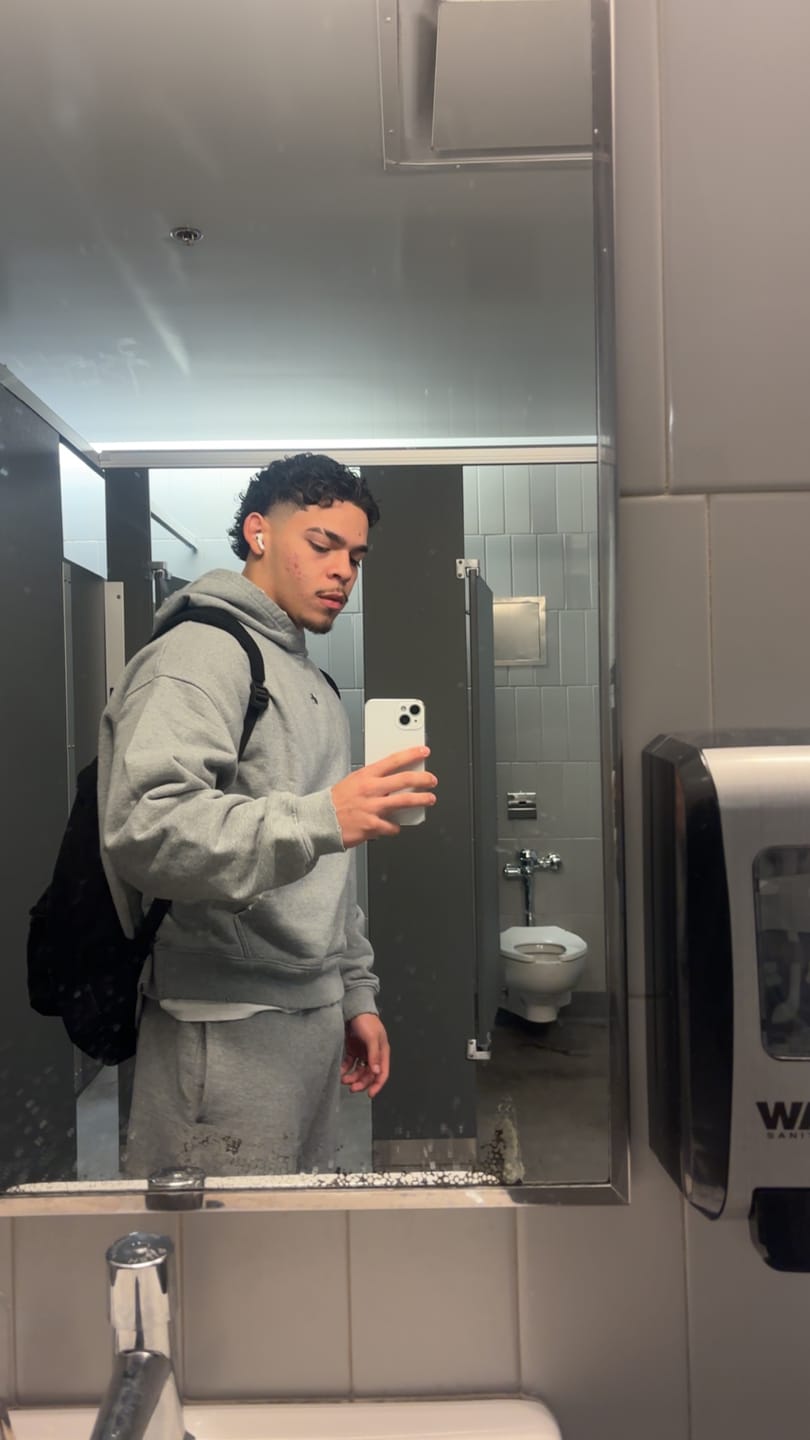Customer photo review of 5096 - Elevated Essentials - Pullover Hoodies