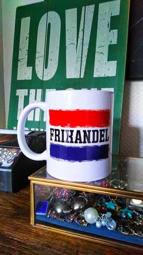 Customer photo review of Frikandel Tasse Geschenk Holländer Geschenkidee Holland Flagge Holland Urlaub Liebhaber