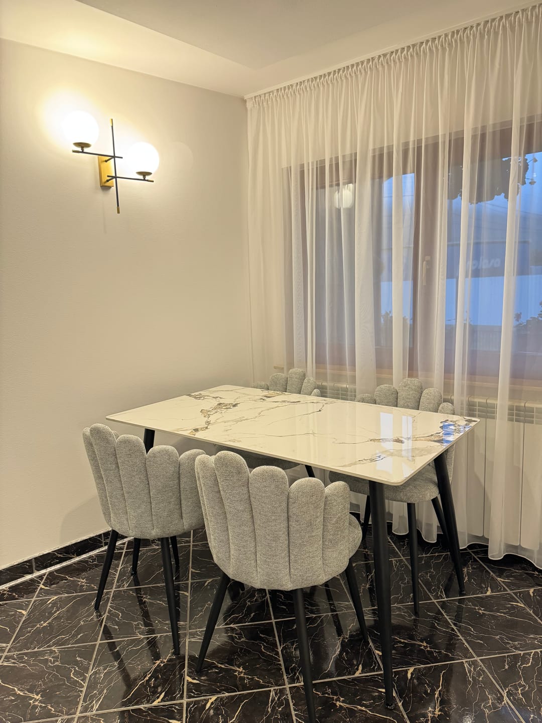 Customer photo review of Scaun K552, gri/negru, stofa clasica/metal, 53x53x83 cm