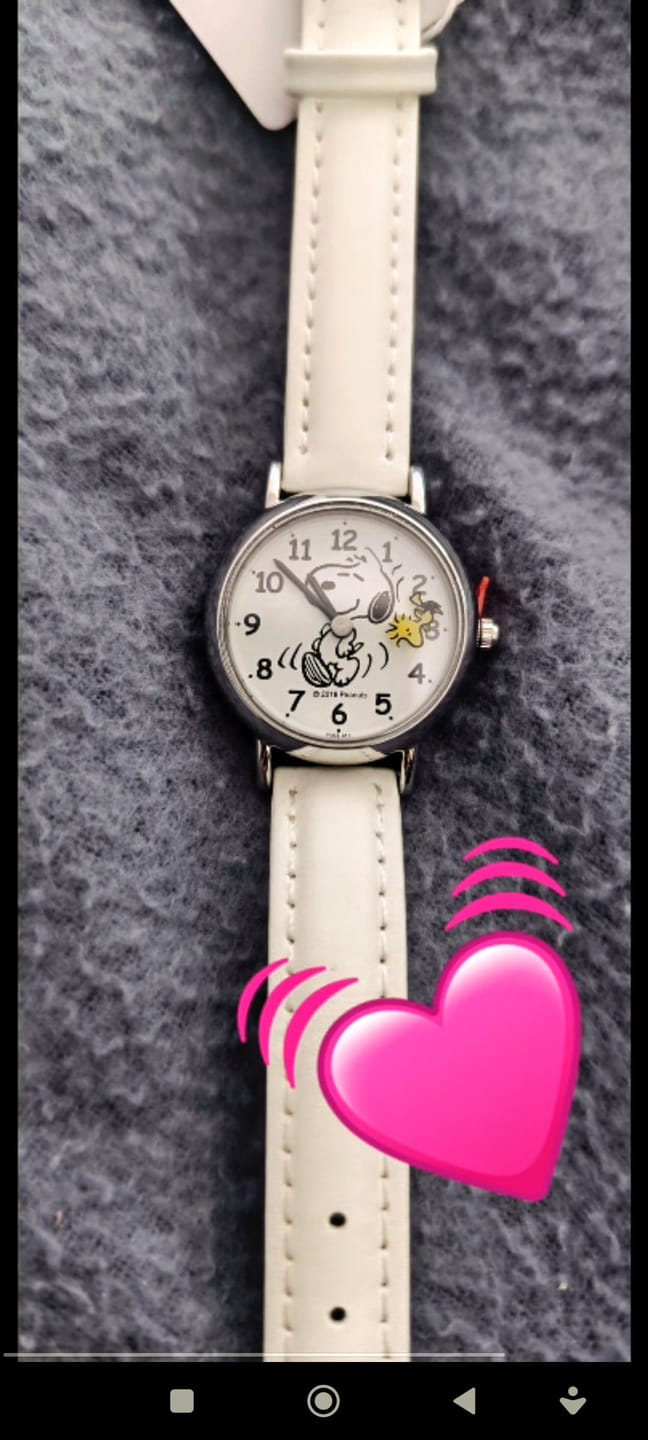 Customer photo review of Reloj Q&Q JDM P003-314 Peanuts Snoopy Mini 26mm