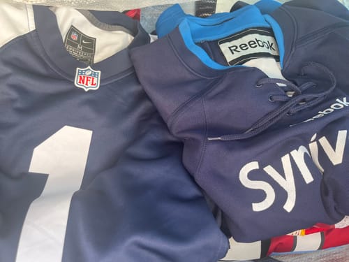 Customer photo review of Wholesale Pro and College Sports Jerseys by LB