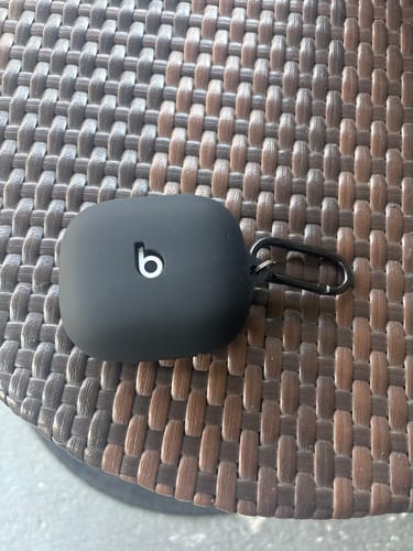 Customer photo review of Beats Powerbeats Pro 2 Case – Slim Silicone | Venture Series