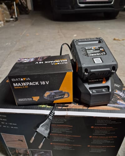 Customer photo review of 18V Mobility Pack – 2 Batteries + Charger