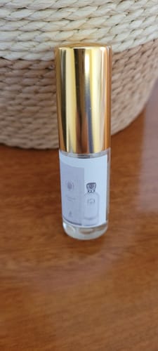 Customer photo review of DECANTE DELILAH BLANC MAISON ALHAMBRA - 5ML