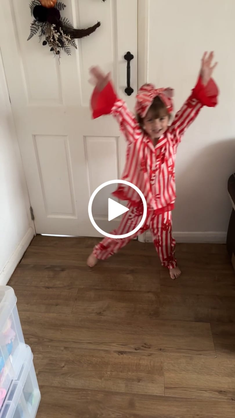 Customer video review of P.Louise Kids Christmas Pyjamas