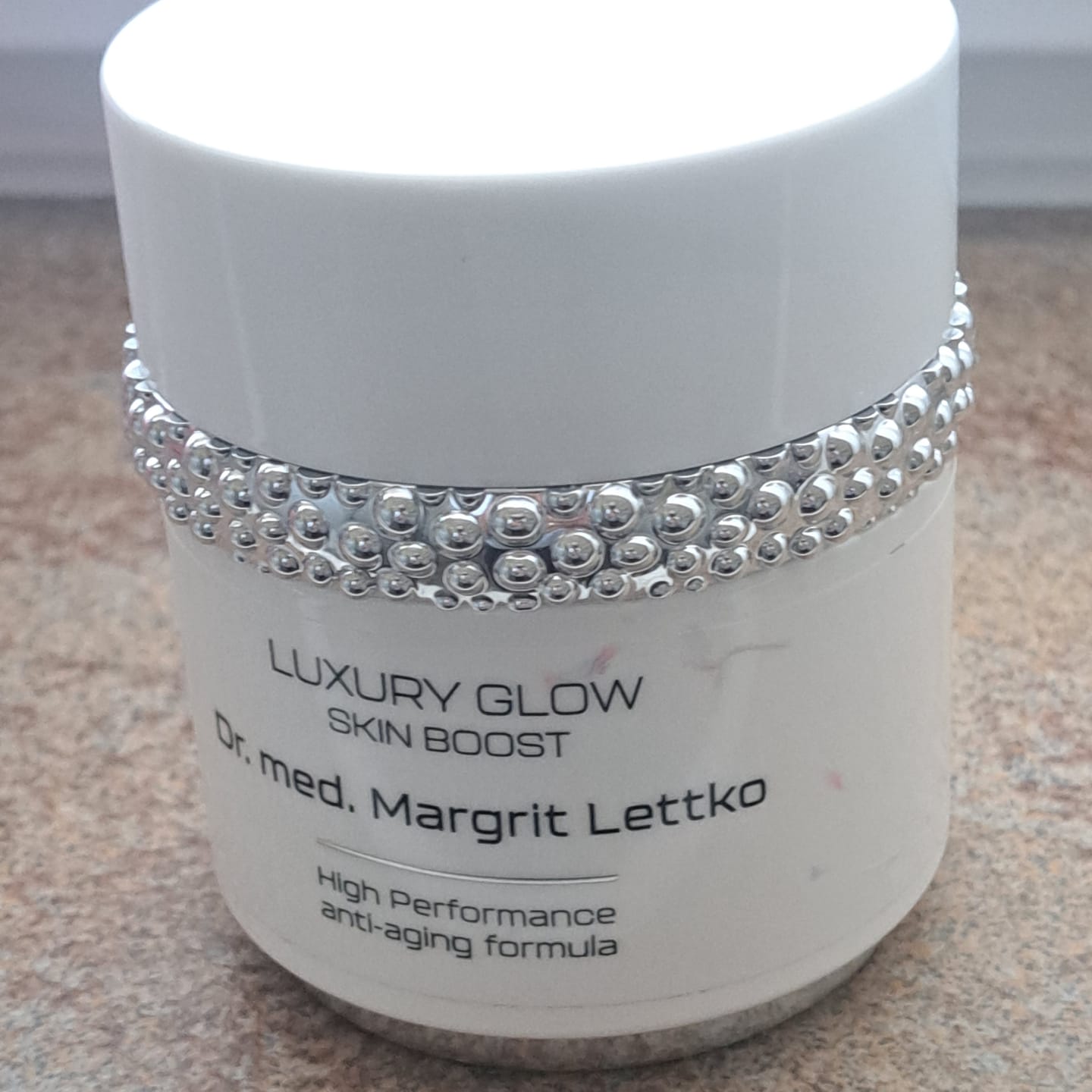 Customer photo review of Luxury Glow AntiAging-Creme