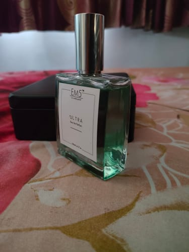 Customer photo review of Ultra | Eau De Parfum
