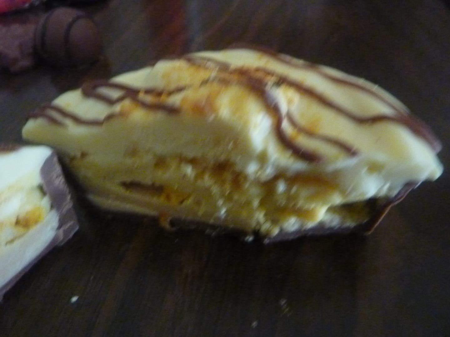 Customer photo review of Caramel Chocolate Pavlova Pie