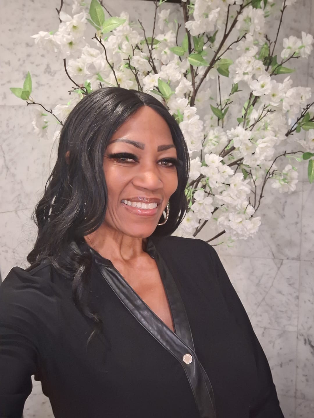Customer photo review of Outre The Daily Wig Lace Part Wig - KAMALA