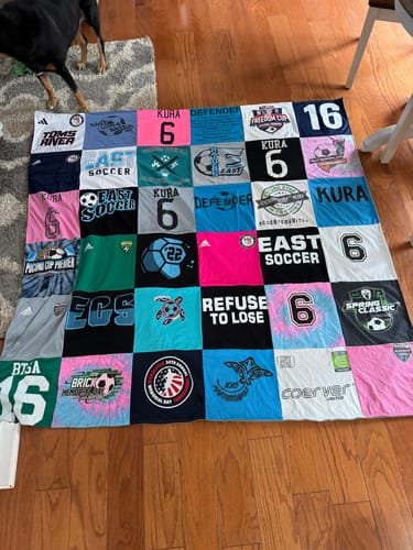 Customer photo review of Premium T Shirt Quilt