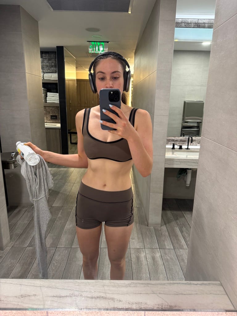 Customer photo review of W366 - Elevate outline Bra