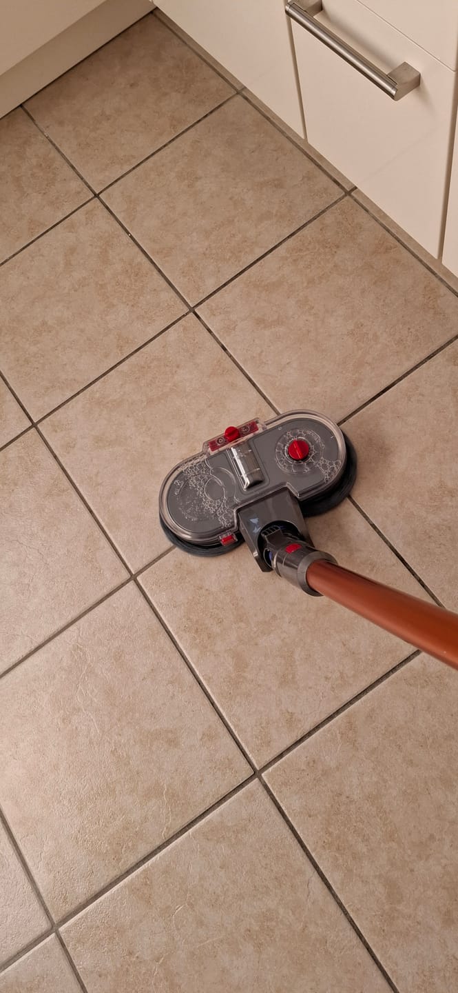 Customer photo review of Elektrischer Wischaufsatz passend für Dyson - Secret Sale